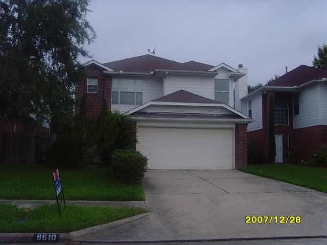 1st image of 8610 Elm Lake Dr