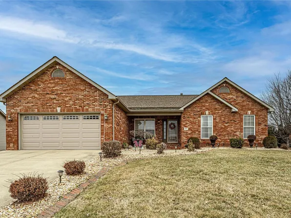 166 Emerald Way E, Granite City, IL 62040