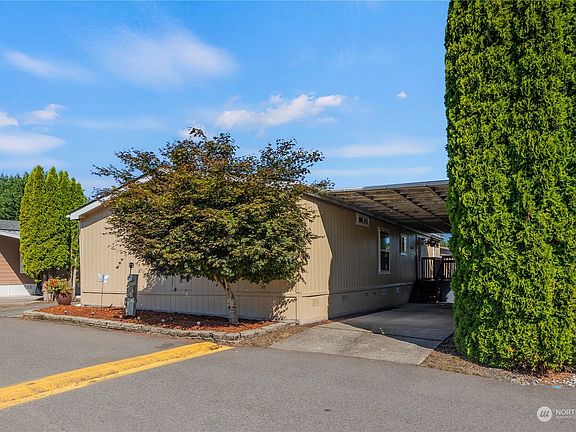 2nd image of 15410 SE 272nd Street #67