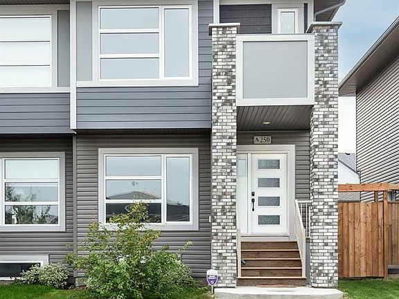 2nd image of 250 Brighton Blvd