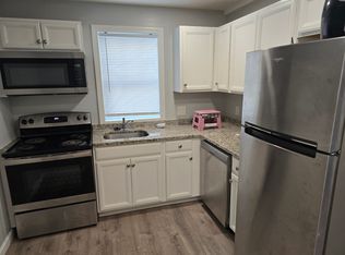 230 Appleton St #1, Lowell, MA 01852