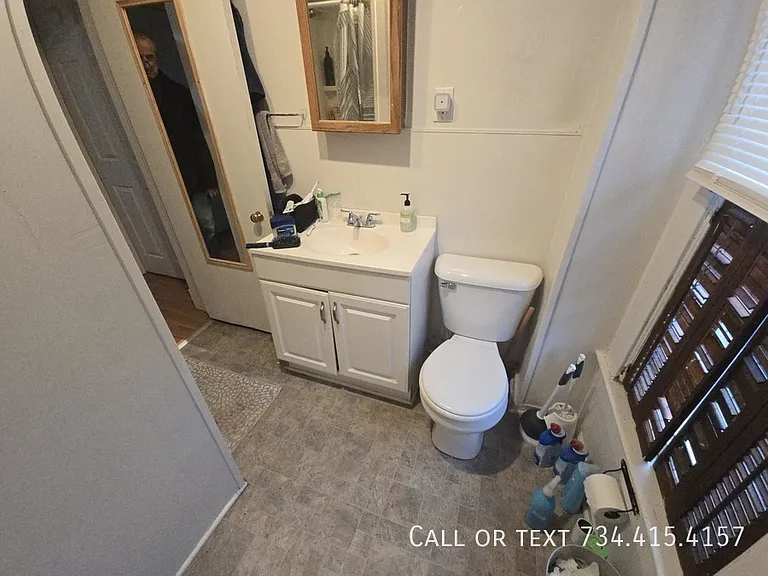 906 Packard St #5 — Photo 18