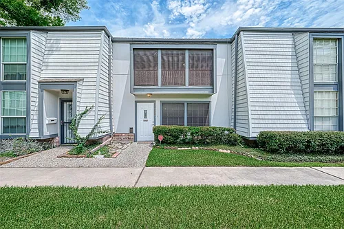 10188 Beekman Place Dr Photo 1
