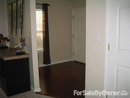 2nd image of 22 Lakeview Dr #2216