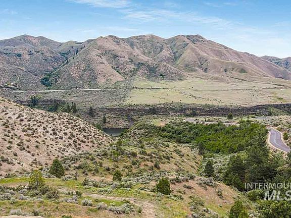 3rd image of 39 Robie Springs Rd