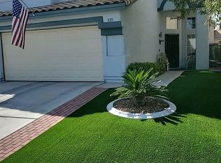 835 Single Tree Dr, Las Vegas, NV 89123