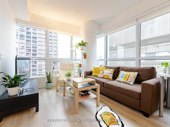 5th image of 395 Bloor St E #2102