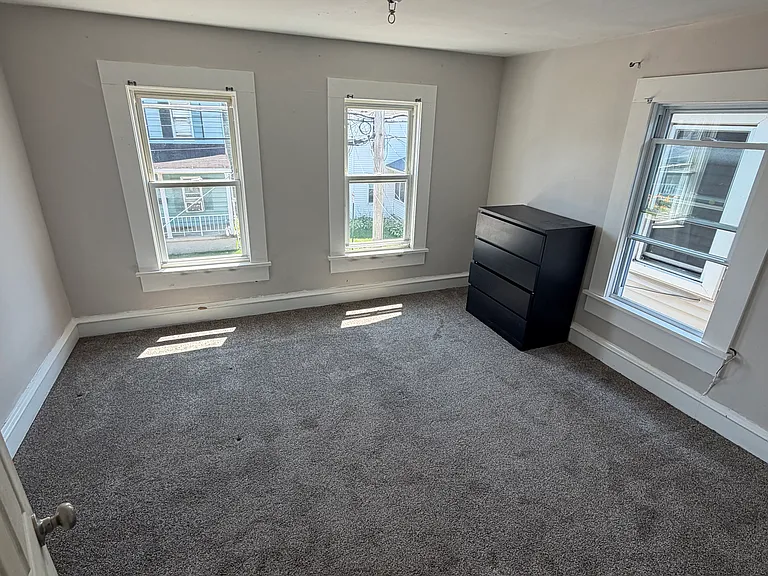 139145 E 8th St #139 — Photo 15