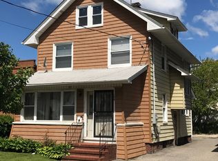 194 Harrison Ave, Mineola, NY 11501
