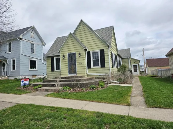 108 4th Ave, Keystone, IA 52249