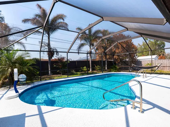 138 NW Friar Street, Port St Lucie, FL 34983