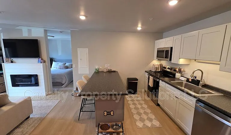 1221 Commonwealth Ave #207 — Photo 3