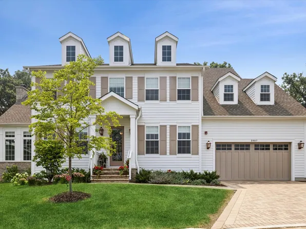 5907 Juniper Ct, Western Springs, IL 60558