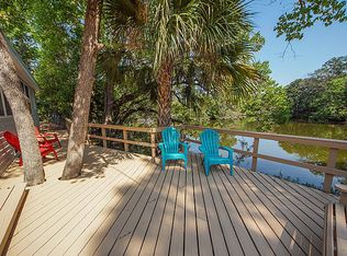 836 Darwin St, Charleston, SC 29412