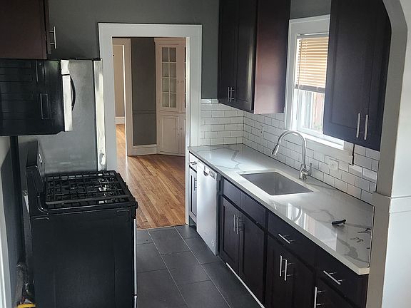 4th image of 16716 Clifton Blvd APT 1