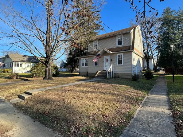 20 Pocahontas Rd, Hi Nella, NJ 08083