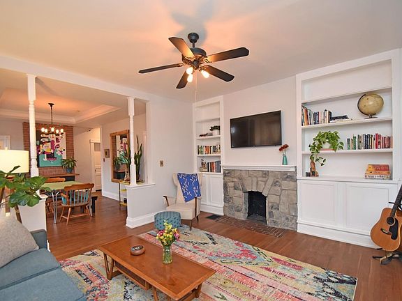 5th image of 4251 Carlin St