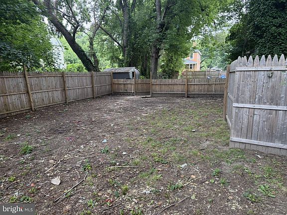 4th image of 71 New St