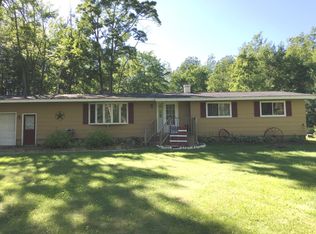 N4095 Bagley Rd, Marinette, WI 54143