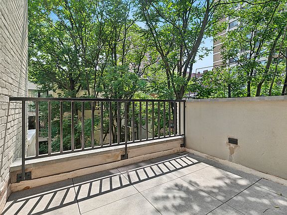 5th image of 60 W 91st St #3S