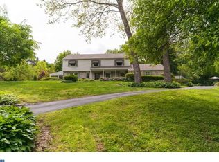 27 Chipmunk Ln, Media, PA 19063