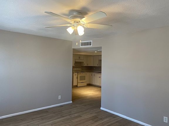 5th image of 4027 E Moreland St APT 2