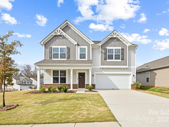 7105 Wheyfield Dr, Charlotte, NC 28215