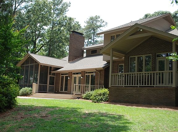 3rd image of 112 Point Shore Dr