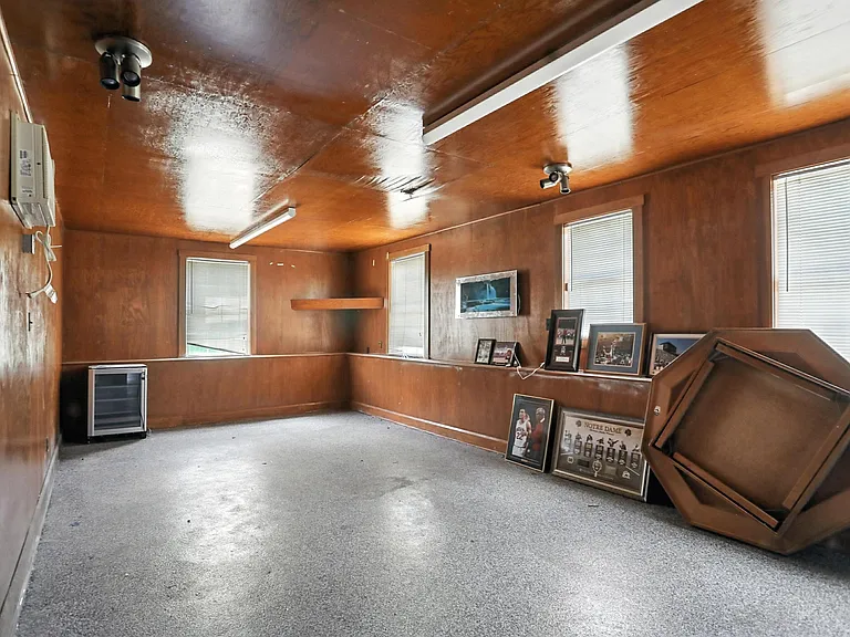 311 Jordan Rd — Photo 19