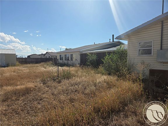 5th image of 54 N Mills Rd