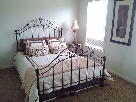 3rd image of 4383 Evangeline Ln