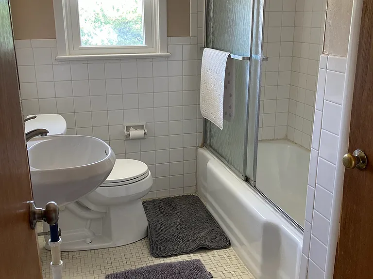 907 N Ocean Ave — Photo 15