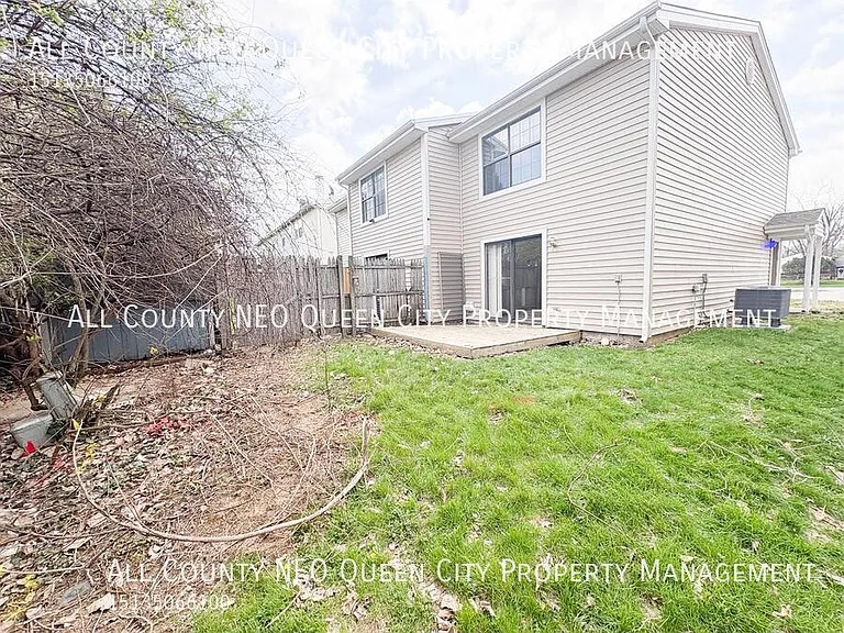 2745 Brookshire Ln — Photo 23