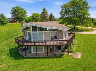 3A182 General Sheridan Ct, Apple River, IL 61001