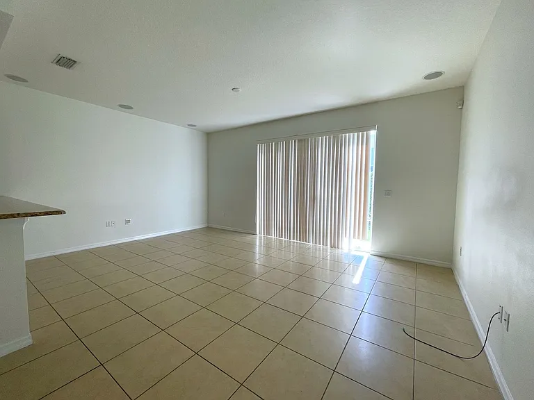 6898 47th Ln N — Photo 7