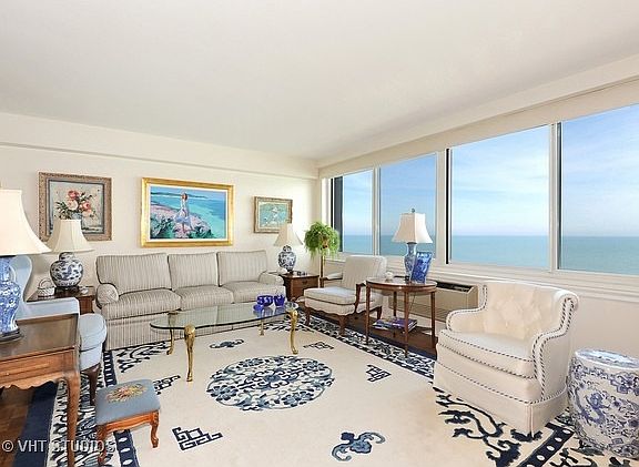 2nd image of 1440 N Lake Shore Dr APT 21DY