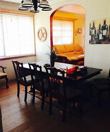 4th image of 1001 Garnet Blvd