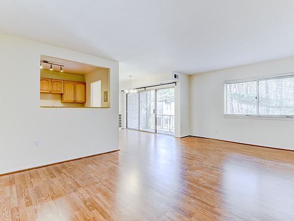 4th image of 12401 Braxfield Ct APT 11