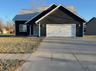 3316 Sanford Ln, Eau Claire, WI 54703