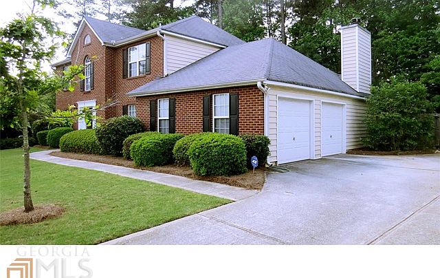 2nd image of 520 Orchard Place Cir