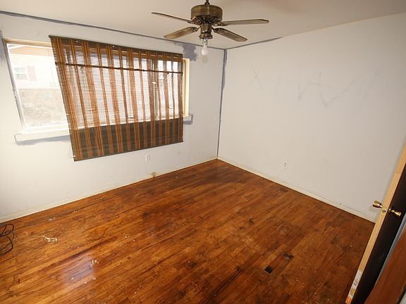 3rd image of 1014 N 5th St