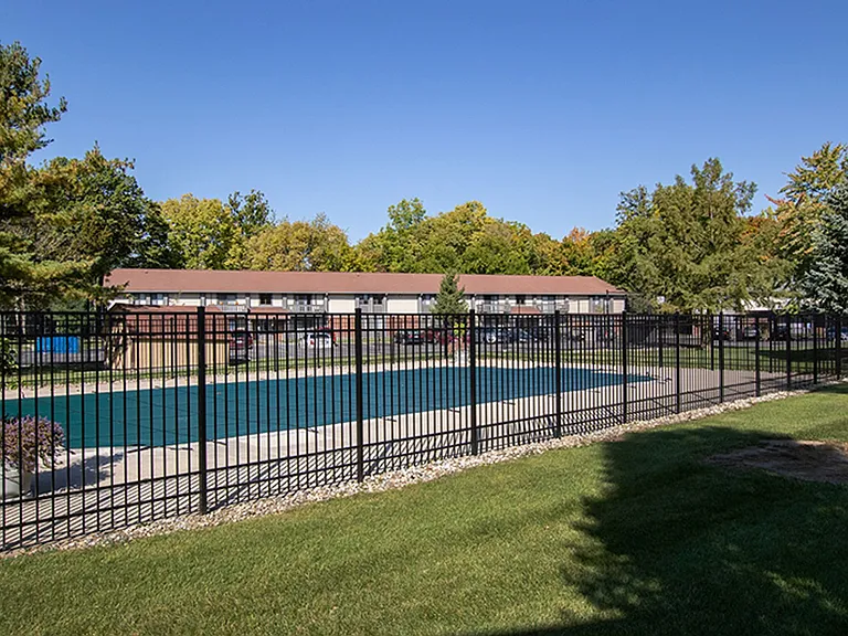 The Ravine Apartment Homes — Photo 13