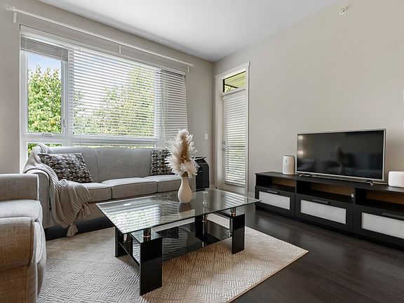 3rd image of 14358 60th Ave #406