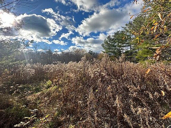 3rd image of 19 Clam Cove Drive