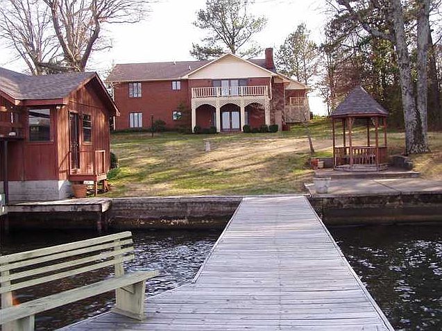 1st image of 3995 Kernachan Dr