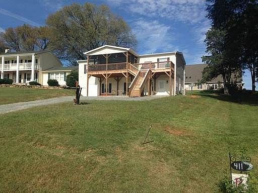 3rd image of 409 5th St #B