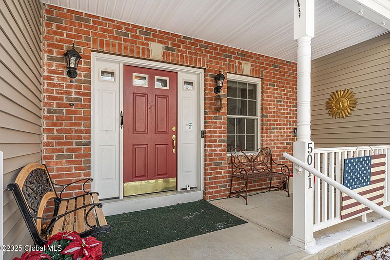 5th image of 5011 Colonial Drive