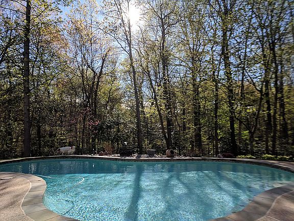 3rd image of 5285 Beech Haven Ct