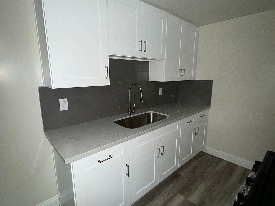 1st image of 916 S Marguerita Ave #816-13