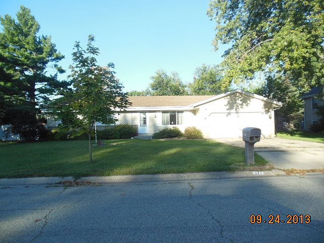 1st image of 341 Rosewood Dr